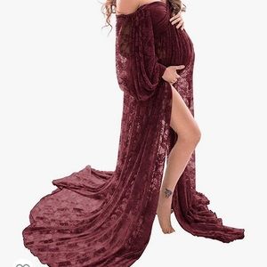 Open belly maternity dress